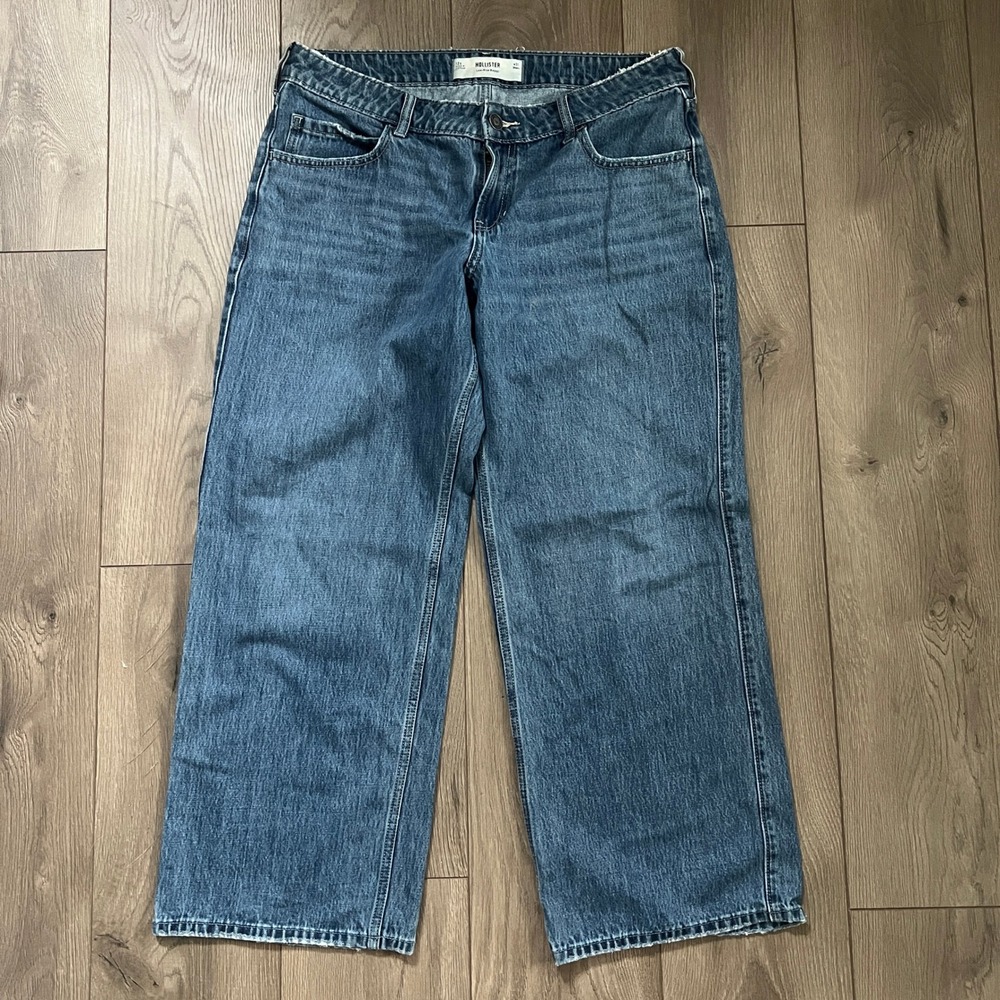 Hollister Low-Rise Baggy Jeans Womens 12S W31 Short Medium Wash Wide Leg Denim